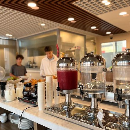 Aurora Western Village مدينة هوشي منه المظهر الخارجي الصورة