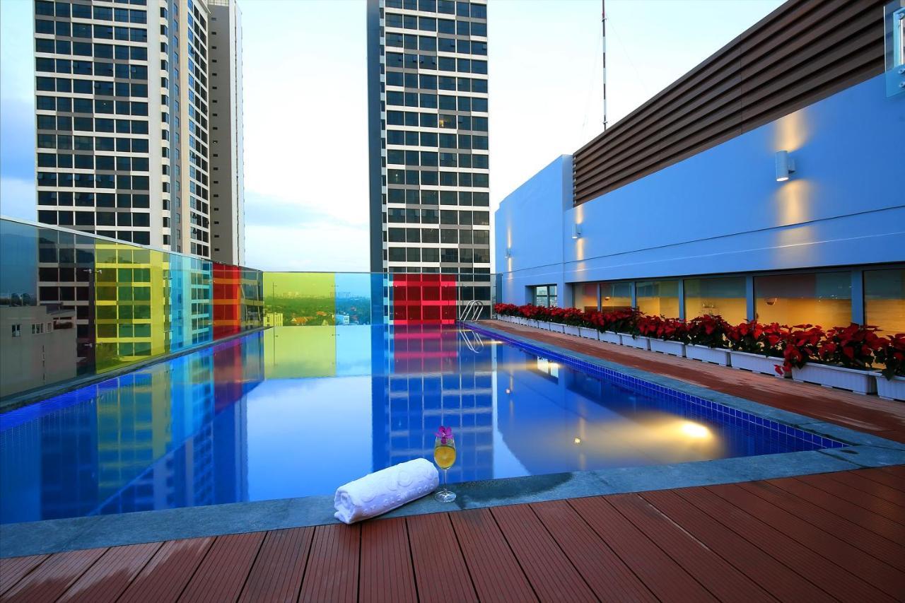 Aurora Western Village مدينة هوشي منه المظهر الخارجي الصورة